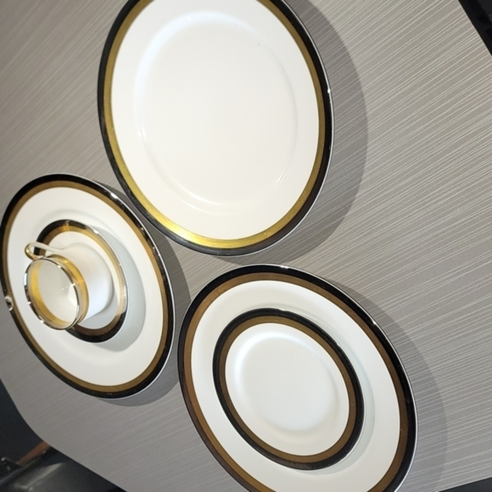 Fitz And Floyd "Platine d'Or" Japan Fine China 6pcs.